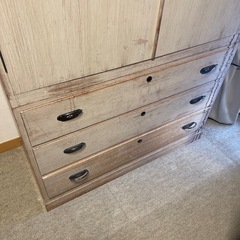 桐箪笥の画像