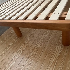 ベッドの画像