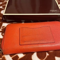 激安処分SALE❣️COACH長財布 オレンジ レザーの画像