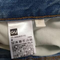 【XL】 GU・ゆったりジーンズの画像