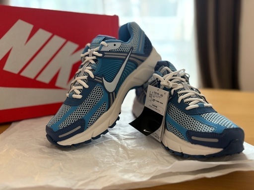 NIKE スニーカー ボメロ5 メンズ 決まりました