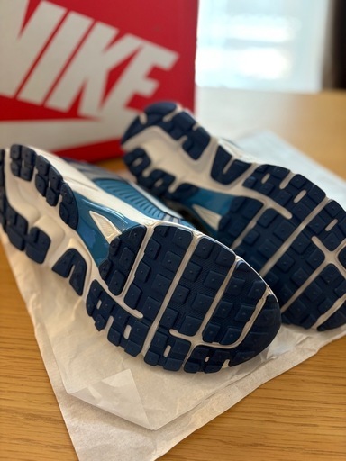 NIKE スニーカー ボメロ5 メンズ 決まりました