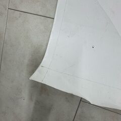 【無料で差し上げます】中古品・スーペリア撮影用背景紙 #93 スーパーホワイト BPS-2711 2.72x約5m 写真撮影・ポートレート撮影・動画撮影・物撮り撮影・自撮り撮影・tiktok撮影・youtube撮影・Live配信・フォトスタジオ/レンタルスタジオ/撮影スタジオ　工作用の大きな画用紙にもの画像