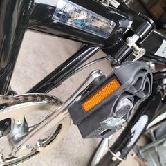 【札幌市内配達無料】新品！未使用車！　Ｅ―Style　折り畳み自転車　20インチ　切り替え無し　ペダル折り畳み可能　鍵無しの画像
