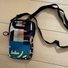 ポーチの画像