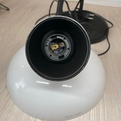 IKEAフロアスタンドランプ無料でお譲りします。の画像
