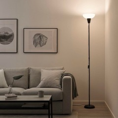 IKEAフロアスタンドランプ無料でお譲りします。の画像