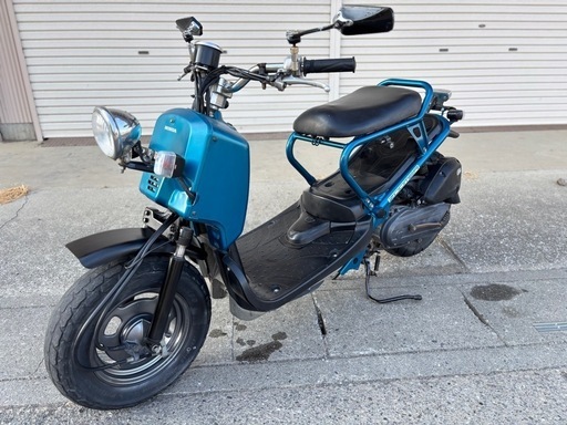 ⭐️ズーマー50カスタム車両⭐️社外ハンドル・マフラーなどカスタム❗️プラグ・グリップ新品交換済⭐️50cc原付オートバイ⭐️