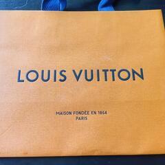 VUITTON、HERMES紙袋の画像