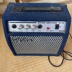 ギターアンプの画像