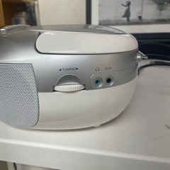 EAST EA-CRCA ポータブルCDプレーヤーの画像