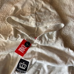 新品タグ付きベビードールパーカーの画像