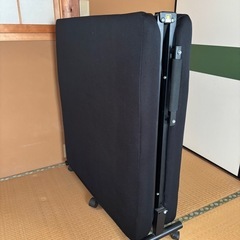 折り畳み　シングルベッド　キャスター付きの画像