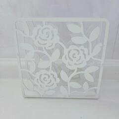 ナプキンホルダー 白 花柄の画像