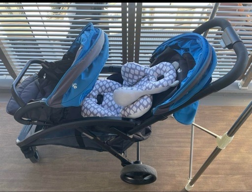 今週中に処分します　
二人乗りベビーカー　　Joie