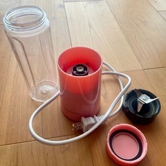 スムージー ジューサー ミキサー 小型の画像