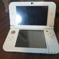 Nintendo3DS　LLの画像