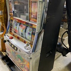 ★来店限定★　パチスロ実機　SANKYO　パワフルアドベンチャーZ6　台キー・設定キー付属　コイン不要機搭載の画像
