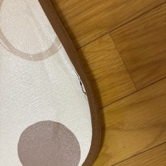 【無料！】ドット柄カーペットの画像