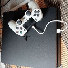 PS4とモニターの画像