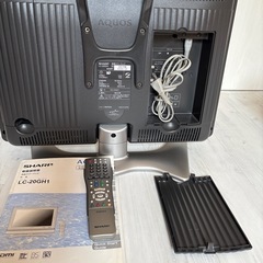 SHARP AQUOS 液晶カラーテレビ　LC-20GH1 シャープ　アクオス 説明書＆リモコン　有り☆20インチの画像