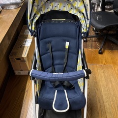 apricaベビーカーの画像