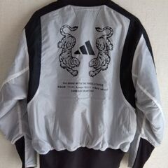 ビンテージ  アディダス  虎柄リバーシブルジャケットの画像
