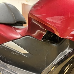 【本日終了】pcx jf81 ワインカラーの画像