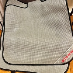 アップリカ　ジュニアシート(^-^)の画像