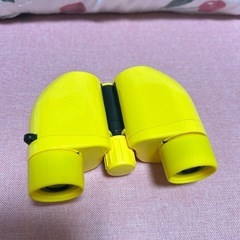 双眼鏡の画像