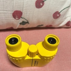 双眼鏡の画像