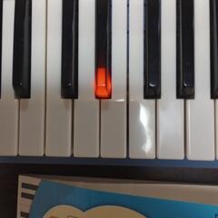 CASIOカシオ電子ピアノの画像