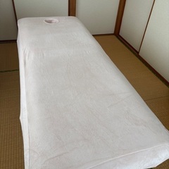 折りたたみエステベッド&スツールセットの画像