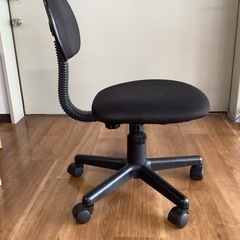 昇降式チェア【町田市再生家具】251520の画像