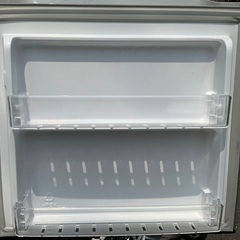 【RKGRE-553】特価！ハイセンス/Hisense/227L 2ドア冷凍冷蔵庫/HR-B2301/中古品/2016年製/店頭引取推奨商品/弊社近隣配達も可の画像