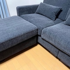3人掛けソファオットマン付き（中綿羽毛100％）の画像