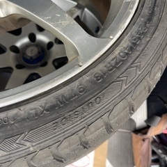 RAYSベルサス　ホイールタイヤ付き2本の画像
