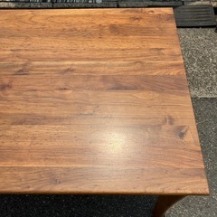 【関家具/輸入元】ダイニングテーブル　机　インテリア　ブランド家具　ウッド　木製　オシャレ家具　おしゃれ【横150奥85高70】の画像