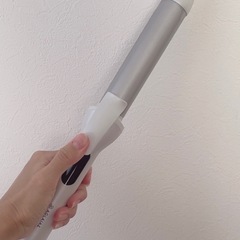 新品　ヘアアイロン　定価9900円の画像