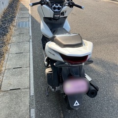 ホンダ pcx125 2BJ-JF81 の画像