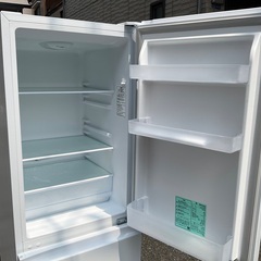 【RKGRE-555】特価！ハイセンス/175L 2ドア冷凍冷蔵庫/HR-D1701W/中古品/2025年製/当社より近隣無料配達！の画像