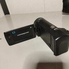 コンパクトカメラ、強力な54倍光学ズーム SONY CX240Eの画像