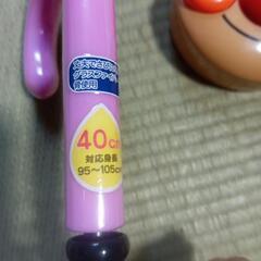 （子供用品を色々と差し上げます）体長身長95〜105cm女児用傘、トーイストーリー水筒、玩具3つ差し上げますの画像