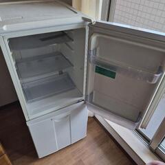 冷蔵庫の画像