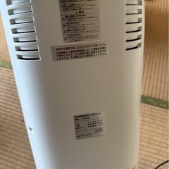 8月31日日曜日に取りに来てくれる方限定で格安です　リカーボンヒーターの画像