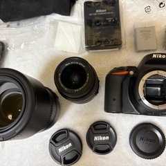 美品！Nikon ニコン D5500 AF-S DX NIKKOR 18-55 55ー300 VR Wレンズキット 未記入保証書　外箱、内箱　有り　数回使用の美品！ の画像