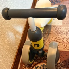 D-bike mini バランスバイク イエロー三輪車、バランス自転車、赤ちゃん自転車の画像
