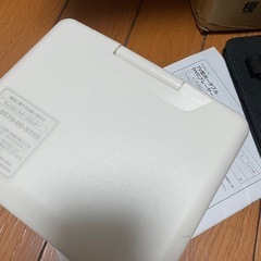 ７V型ポータブルDVDプレーヤーの画像