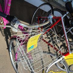 J1359【リユースのサカイ柏店】シティサイクル　SCALARE　STYLE　6段変速　オートライト　ピンク　★店頭にて試乗可★ 簡易クリーニング済　　 中古自転車 　流山市  松戸市 我孫子市 鎌ヶ谷市 船橋市 守谷市 取手市の画像