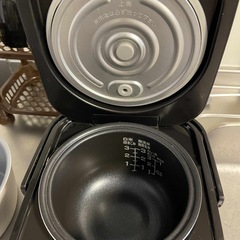 Haier ハイアールマイコン炊飯器 JJ-M30B(K)の画像